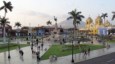 Trujillo, Plaza de Armas