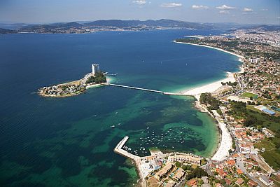 Vigo y la Illa de Toralla