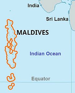 Hanimaadhoo, posición en el mapa